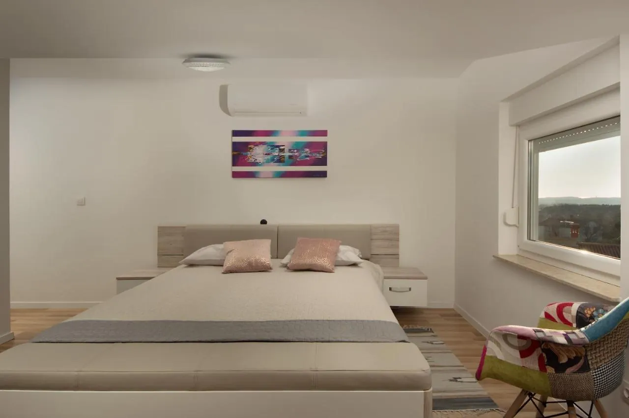 Apartment Alemar Ližnjan Kroatien
