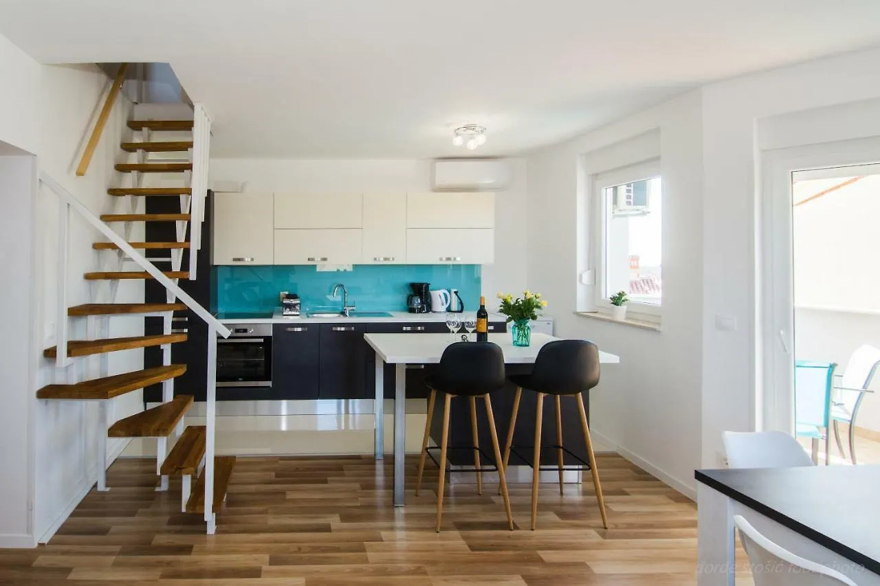 Apartment Alemar Ližnjan